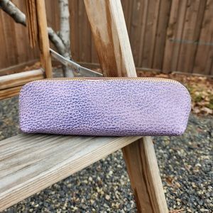 Portland Leather NWOT 🦄 (Lilac) Sidekick Pouch.
